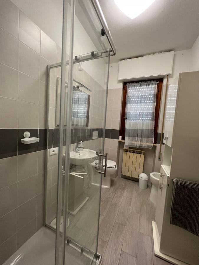 Appartamento Sunflower Viareggio Exterior foto